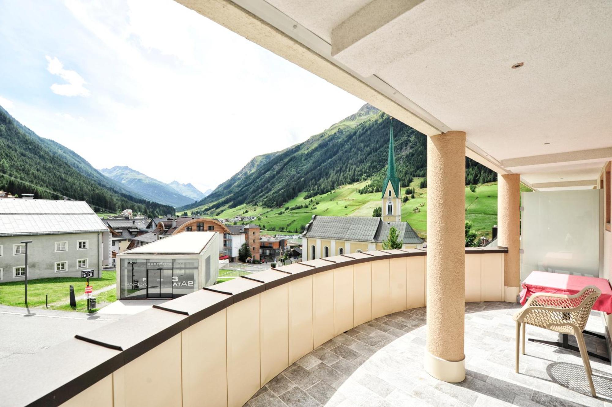 Hotel Jaegerhof Ischgl Esterno foto